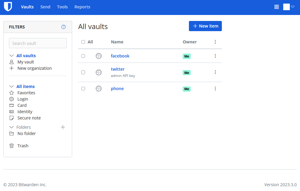 Interface Vaultwarden avec Docker - Gestionnaire mots de passe auto-hébergé 2025